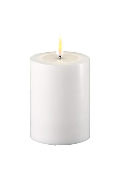 LED -Kerze 7,5 x 10 cm | Weiß | 3D Flamme | Deluxe HomeArt