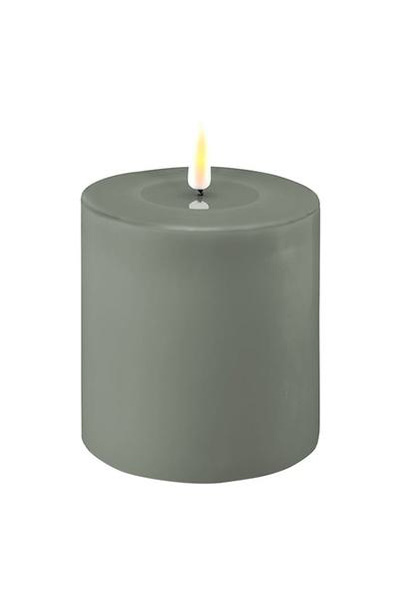 LED candle 10 x 10 cm | Salvie Green | 3D Flame | Deluxe HomeArt