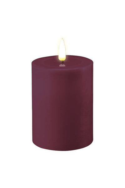 LED candle 7.5 x 10 cm | Violet | 3D Flame | Deluxe HomeArt