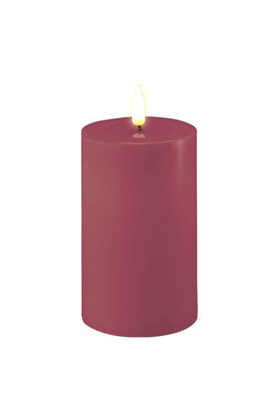 LED candle 7.5 x 12.5 cm | Magenta | 3D Flame | Deluxe HomeArt